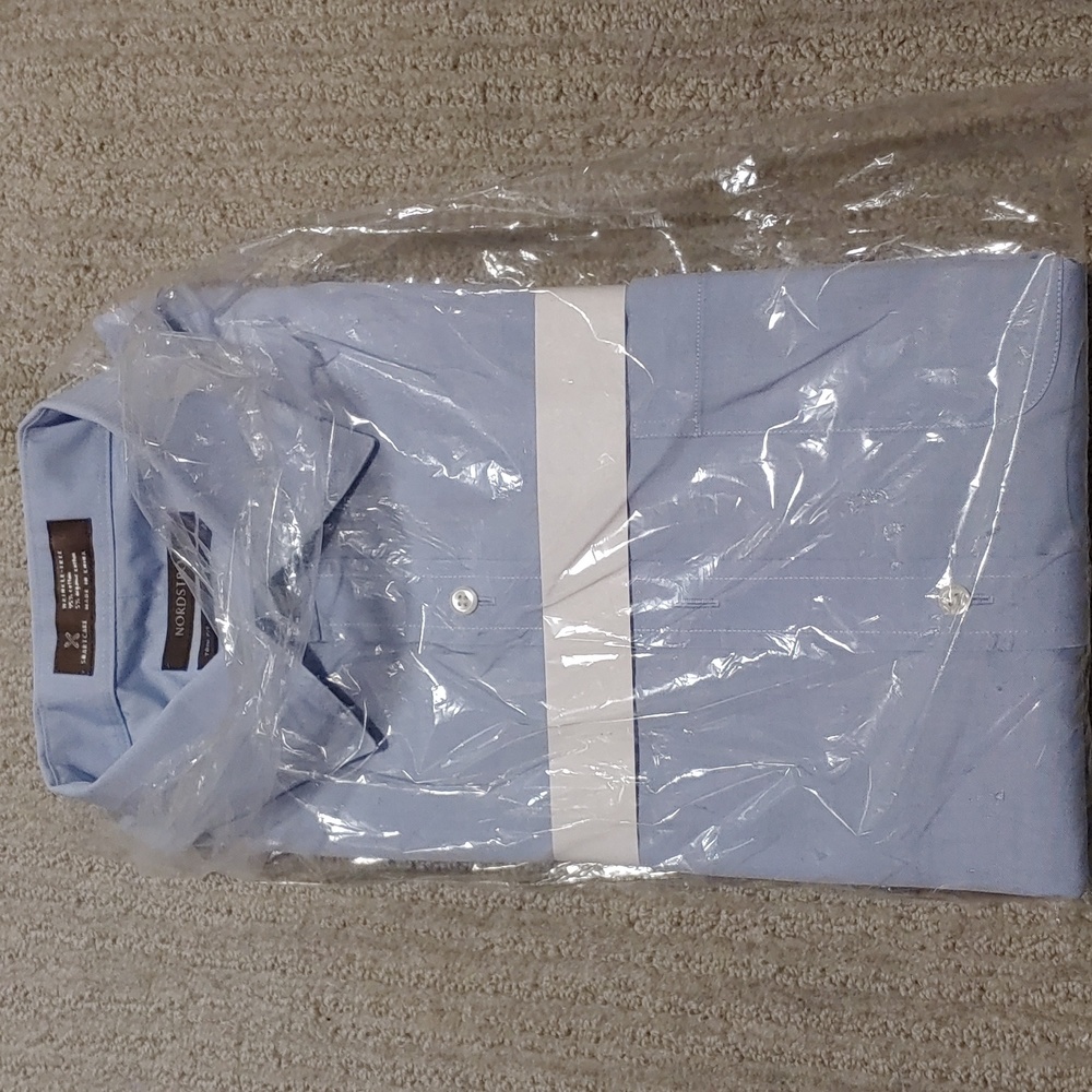 Is new men T shirts